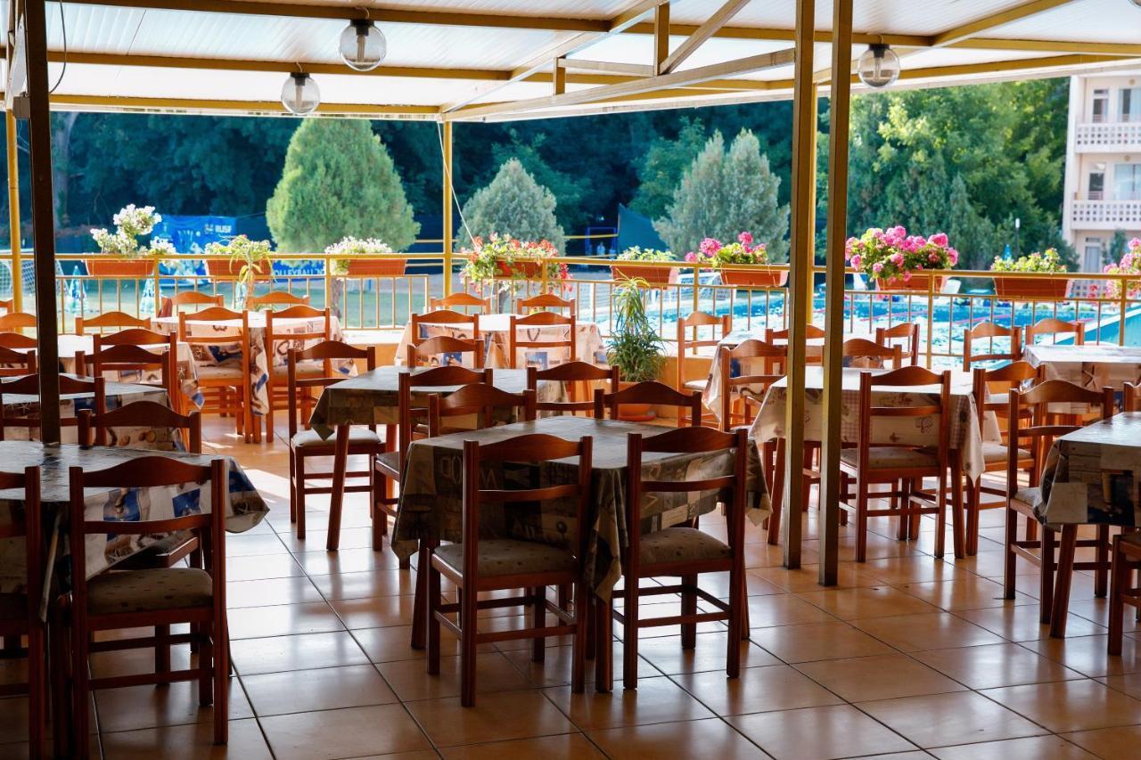 Hotel Green Park Kiten  Kültér fotó
