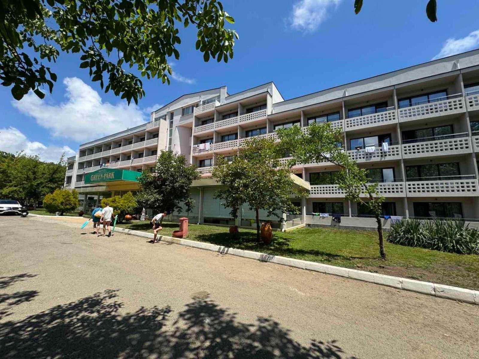 Hotel Green Park Kiten  Kültér fotó